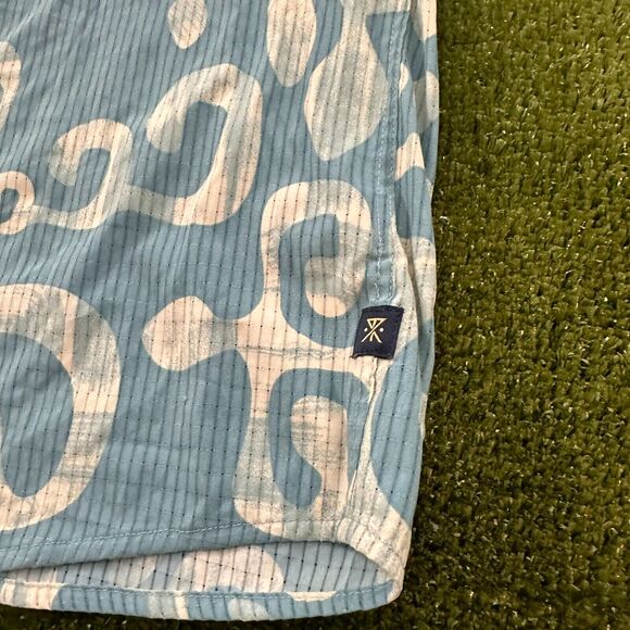 Roark Shirt Mens Medium Blue Lightweight Tactel Nylon Blend Breathable Comfort - Picture 2 of 7